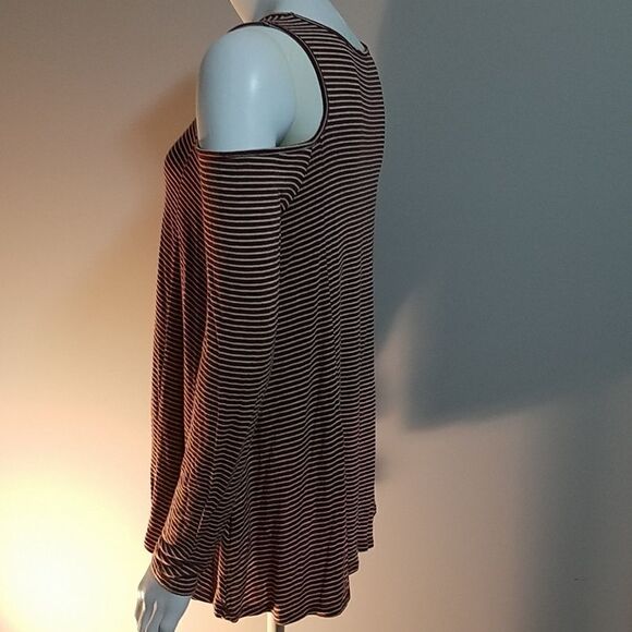 Lush Brown & White Striped Cold Shoulder Top (M) - Picture 3 of 6